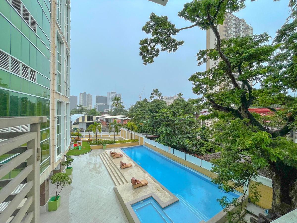 City Center- Balcony Suite Cebu Exterior photo